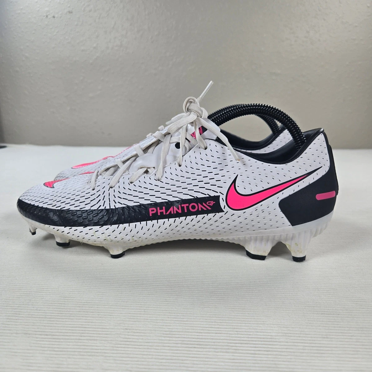 Preços baixos em Nike Phantom GT Academy MG White Pink Blast | eBay