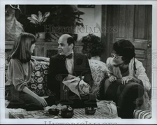 1978 Press Photo Conrad Janis, Pam Dawber acting on series of "Mork and Mindy."