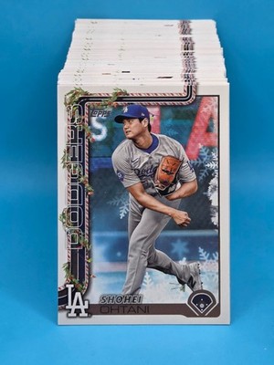 2025 Topps Holiday - Base Cards H1-200 - You Pick - Free Ship W/10 Card Purchase