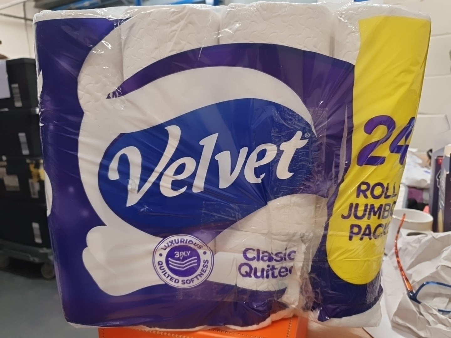 Velvet Classic Quilted 3-Ply Toilet Paper - Pack of 24 x 2