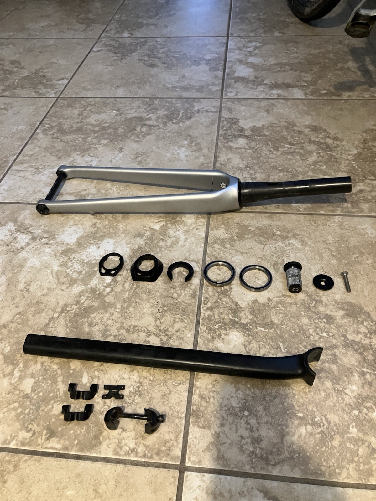 Ventum NS1 Carbon Fiber Frameset. 52cm