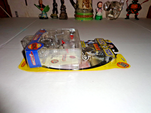 Flick Trix 2001 Champion Racing Series BMX RM20 Diamondback moc Spin Master Toys - Bild 4 von 10