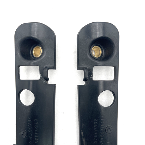 oem Harley 67800301 67800302 Front Turn Signal Support Brackets 15-24 Road Glide - Picture 2 of 8