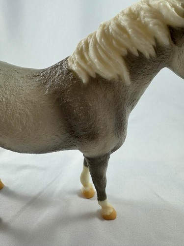 Breyer Tradicional Caballo JINGLES 2001 Holiday Pony Misty Molde #700401 SOLO MODELO - Imagen 11 de 12