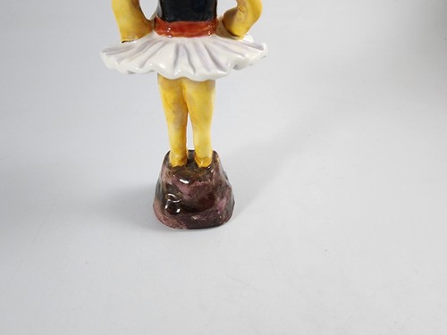 Royal Worcester- Greece- Children of the Nation - Freda Doughty RW3069 - 1959 - Picture 11 of 16