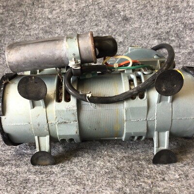 Gast SAA-V116-NQ  2. 0-3/2.5A HZ60/50 115V Vacuum Pump Mini Compressor Used