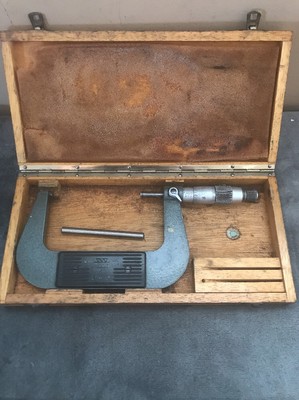 Tesa 3''-4'' Micrometer w/ case
