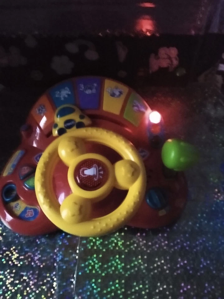 🦄Vtec /Electronic Steering Wheel Car Driver Turn Learn Music Baby Learning Toy! - Image 4 of 4