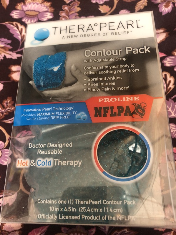 NIB TheraPearl Hot & Cold reusable therapy - stays in place as you move