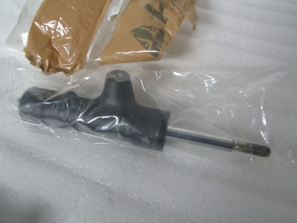 Amortiguador de dirección Triumph Daytona 675 06-20 T2044280 Foto 3 de 4