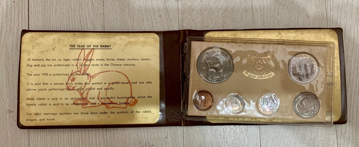 シンガポール　記念コイン　Year of Rabbit 2023 Proof Singapore Silver Year of the Rabbit 3-Coin Set l