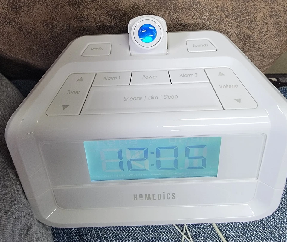 Radio reloj FM digital HoMedics Soundspa con proyección de tiempo SS-4520 máquina de sonido Foto 2 de 4