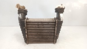 8D0145805C ladeluftkühler VOLKSWAGEN PASSAT BERLINA 3B3 2000 4391866