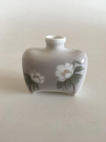 Royal Copenhagen Art Nouveau Miniature Vase No 444/166 - Picture 1 of 6