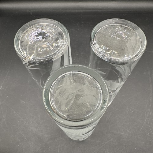 Set of 3 Vintage Frosted and Etched Flower 8oz Tumbler / Drinking Glasses - Picture 6 of 6