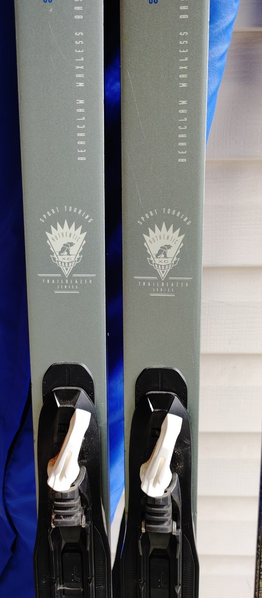 KARHU Pioneer Cross Country Snow Skis w Rossignol IFP Bindings