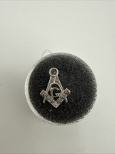 FREEMASON MASONIC SQUARE AND COMPASS MINI LAPEL Sterling Silver PIN W/Damonds B1