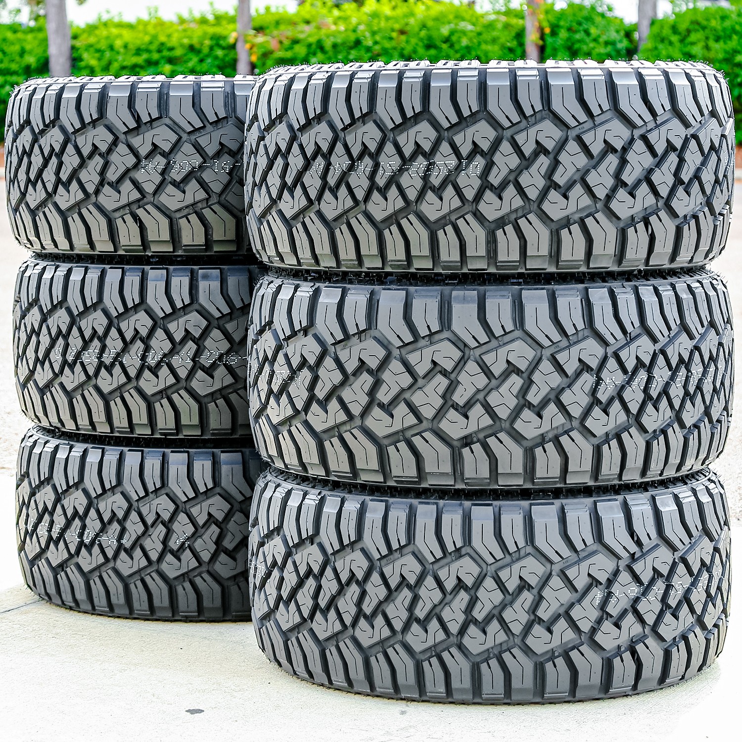 4 Tires Arisun Aresta R/T ZG07 LT 285/75R18 Load E 10 Ply RT Rugged Terrain
