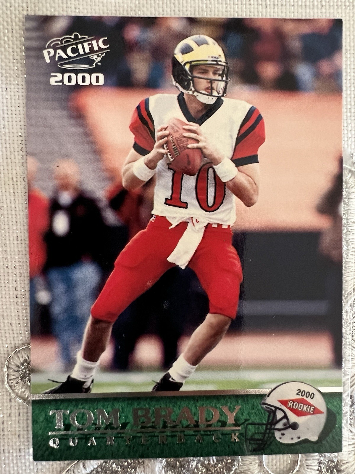 Tom Brady 2000 Pacific #403 Base Price Guide - Sports Card Investor