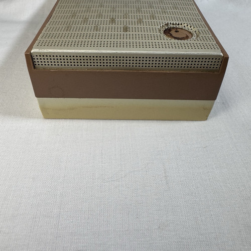 Mivar TM646 Radio a Transistor Italiana e Custodia da Viaggio Milano 1962 RICAMBI MOLTO RARI - Foto 8 di 19