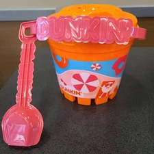 2025 Dunkin Munchkin Bucket Sandcastle Bucket  w/ Small Mini Shovel