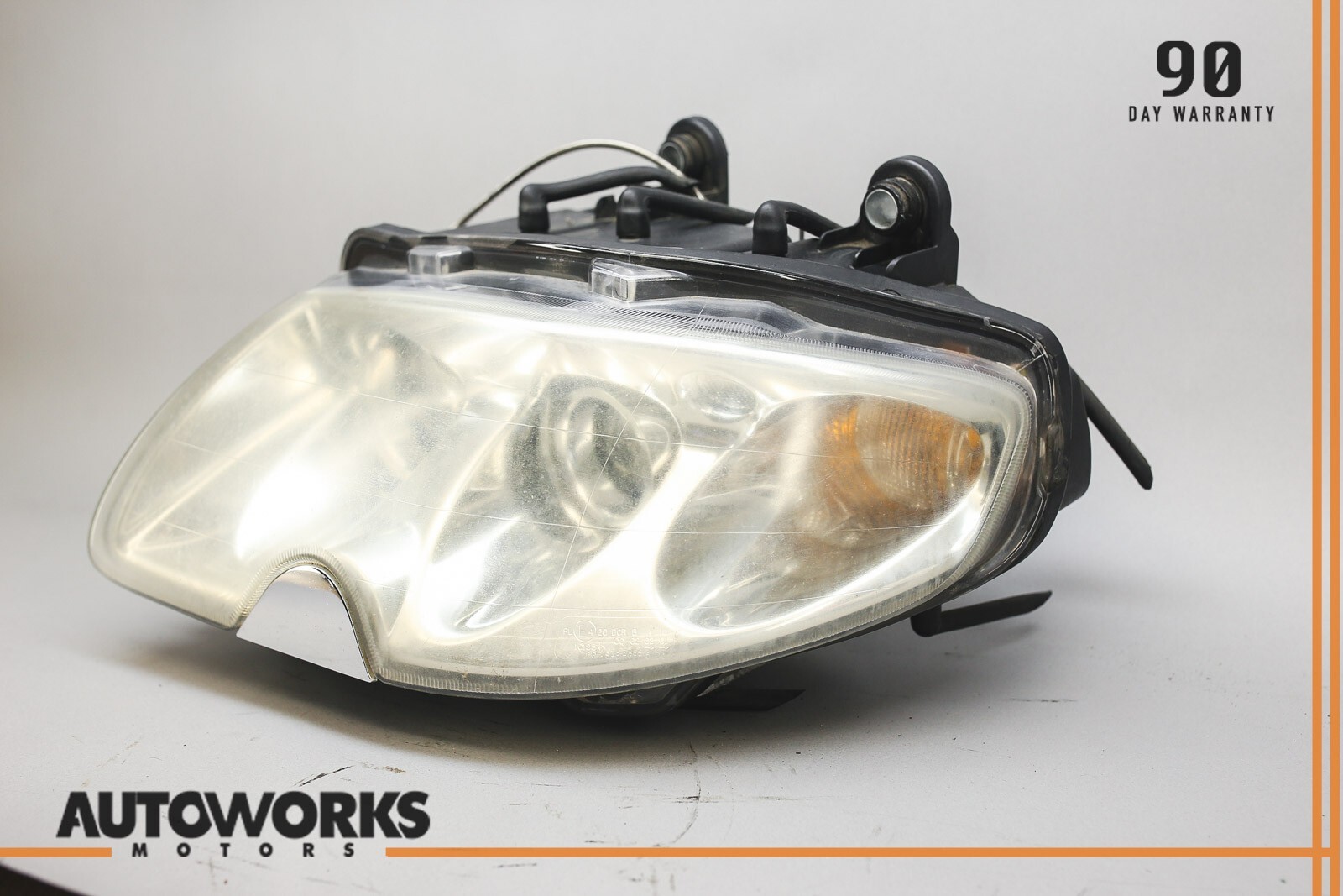 03-08 Maserati Quattroporte M139 Left Side Headlight Lamp Bi Xenon 190847 OEM