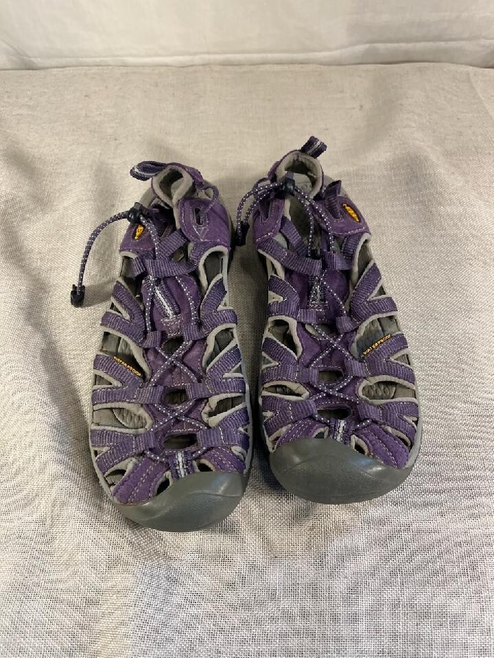Sandali Keen Whisper punta chiusa impermeabili donna viola scarpe da trekking taglia 8