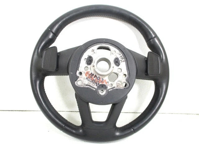 Audi A4 2017 volante de cuero con levas de cambio OEM LKQ Foto 4 de 4