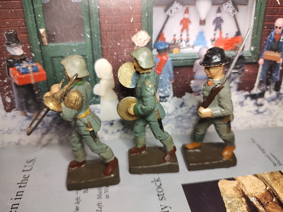 Lineol Swiss Army Toy Soldiers Lot 3 - Image 2 of 4
