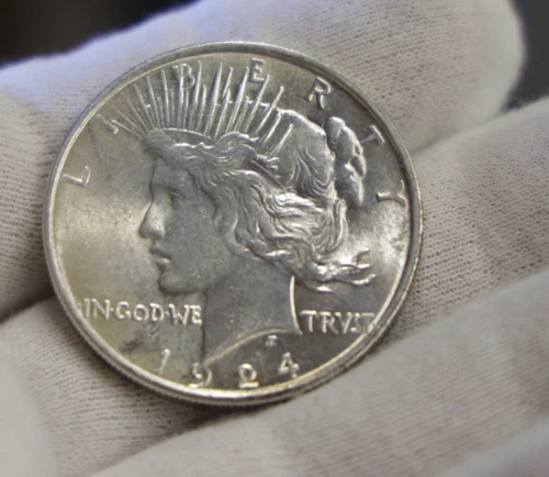 1924 US Peace Silver Dollar $1 Unc