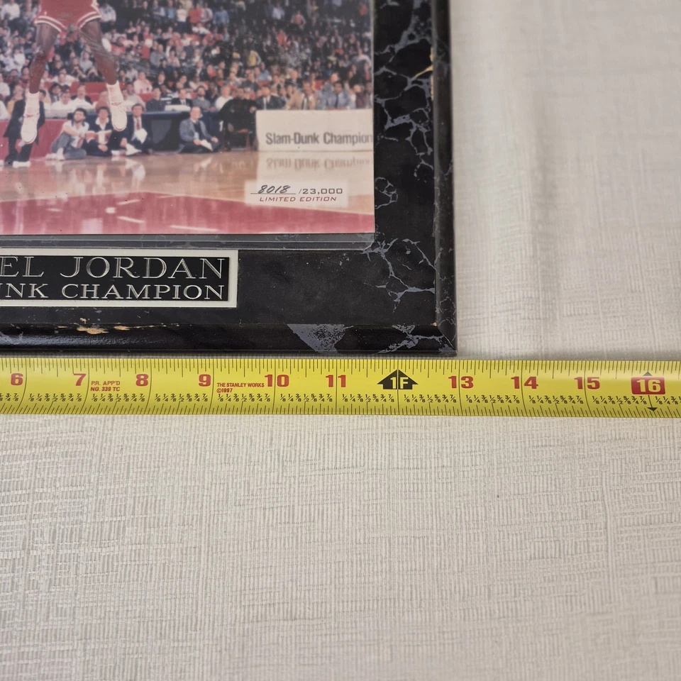 迈克尔·乔丹 1988 年大满贯扣篮冠军 #8018/23000 限量版牌匾 — 第 3/4 张图片