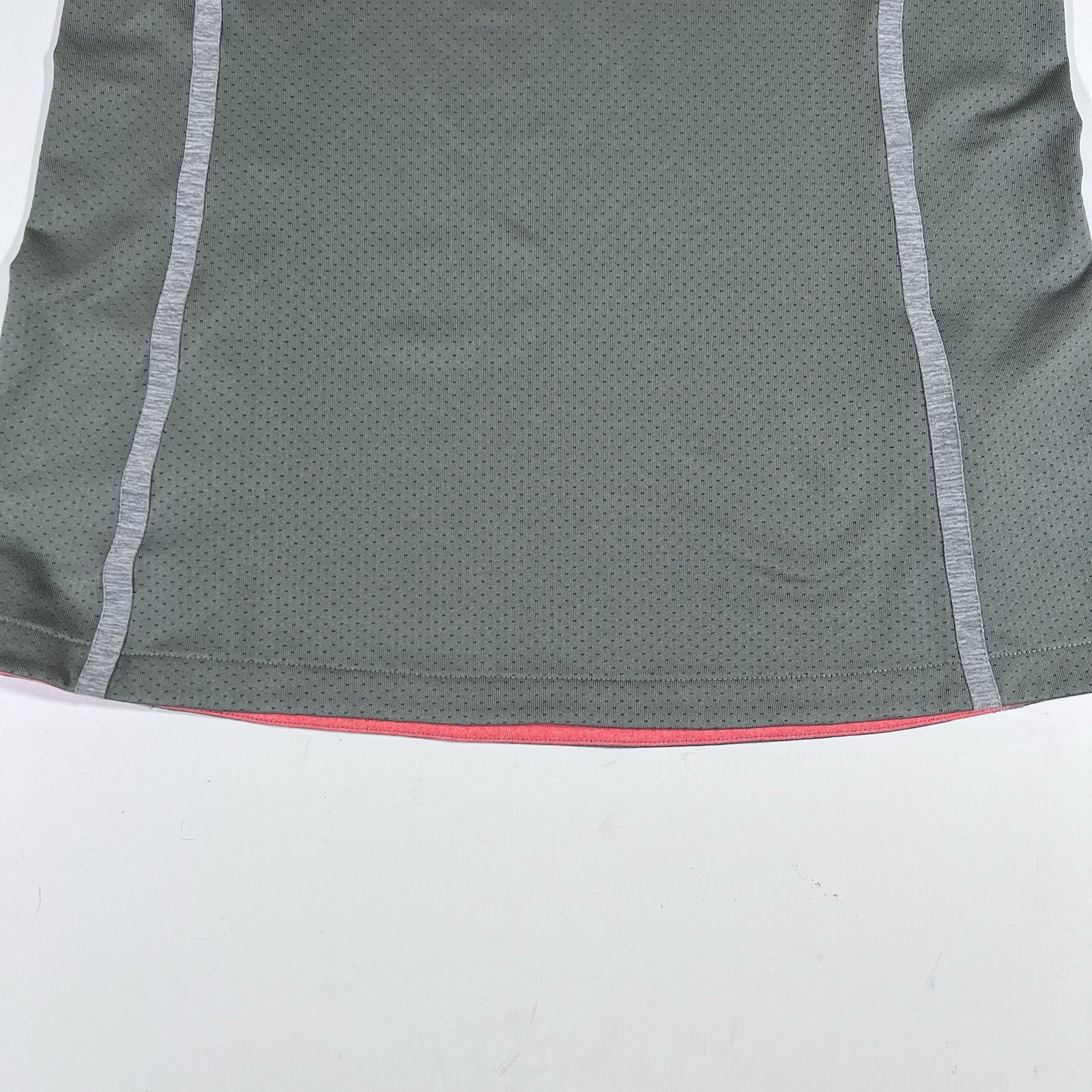 The North Face Racerback Grey Pink Tank Top Shirt Women's Size Medium thumbnail 2