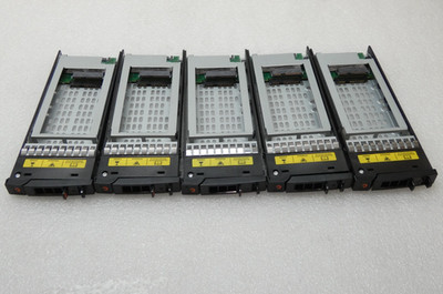 Pure Storage 83-0136-00 1023425-02 Tray SATA/SAS 2.5'' Lot of 5