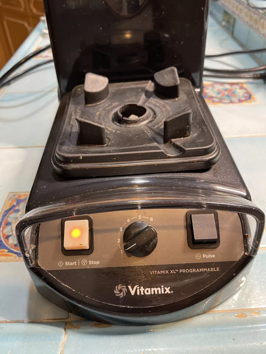 Vitamix XL Large Capacity Commercial Food Blender Works SHIPS FREE