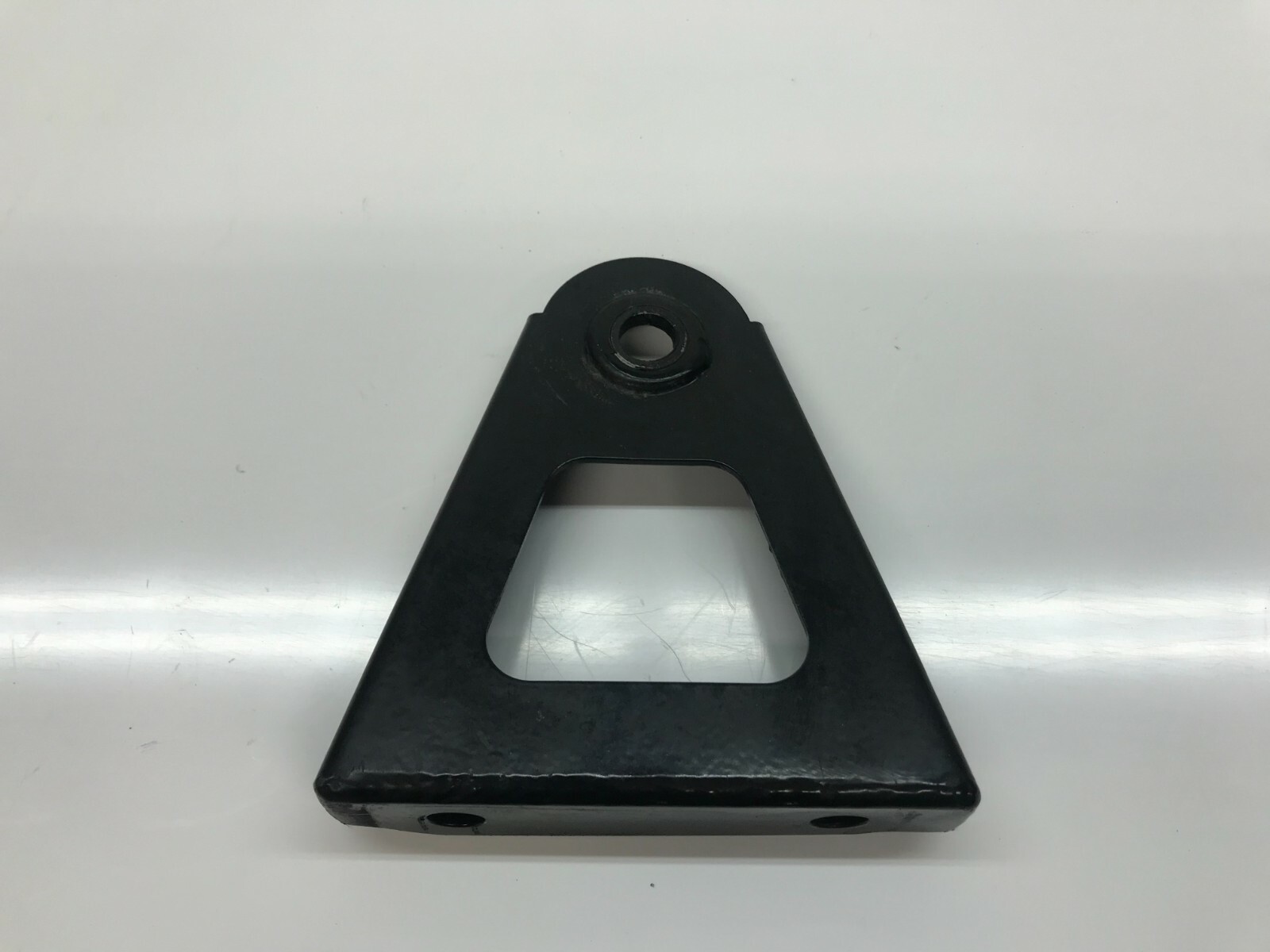 LAMBORGHINI MURCIELAGO LP640 REAR SUPPORT DIFFERENTIAL BRACKET OEM 410813297
