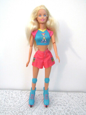 Battery Operated Mattel Roller Blade Skating Barbie Doll-Tested