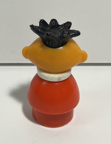 Vintage Little People Sesame Street ERNIE Plastic Figure - Picture 2 of 2