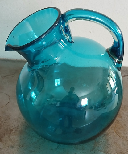 Grande brocca in vetro soffiato a mano blu turchese pesante alta 10,5" vintage - Foto 24 di 24