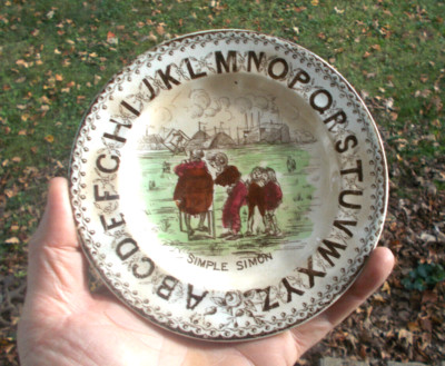 1880s CHILD'S ALPHABET PLATE ''SIMPLE SIMON' WITH ODD CIRCUS SCENE? ABC BORDER