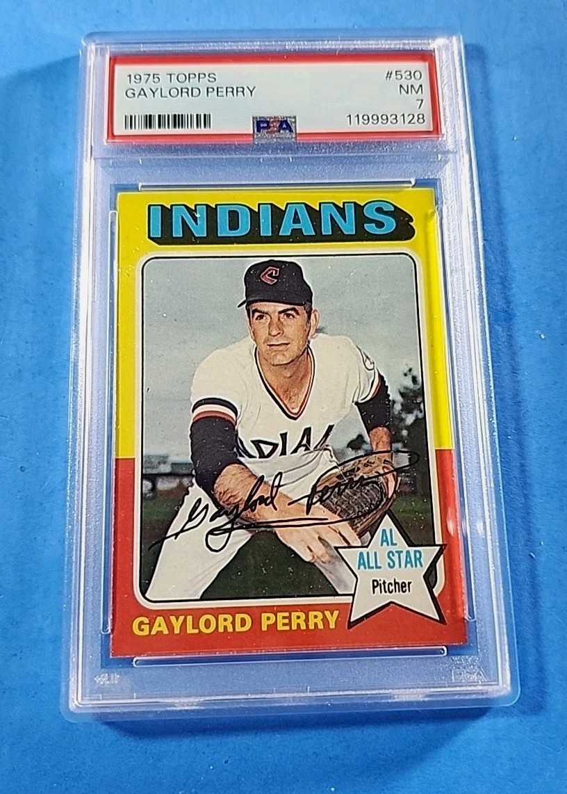 1975 TOPPS BASEBALL #530 GAYLORD PERRY PSA 7  CENTERED