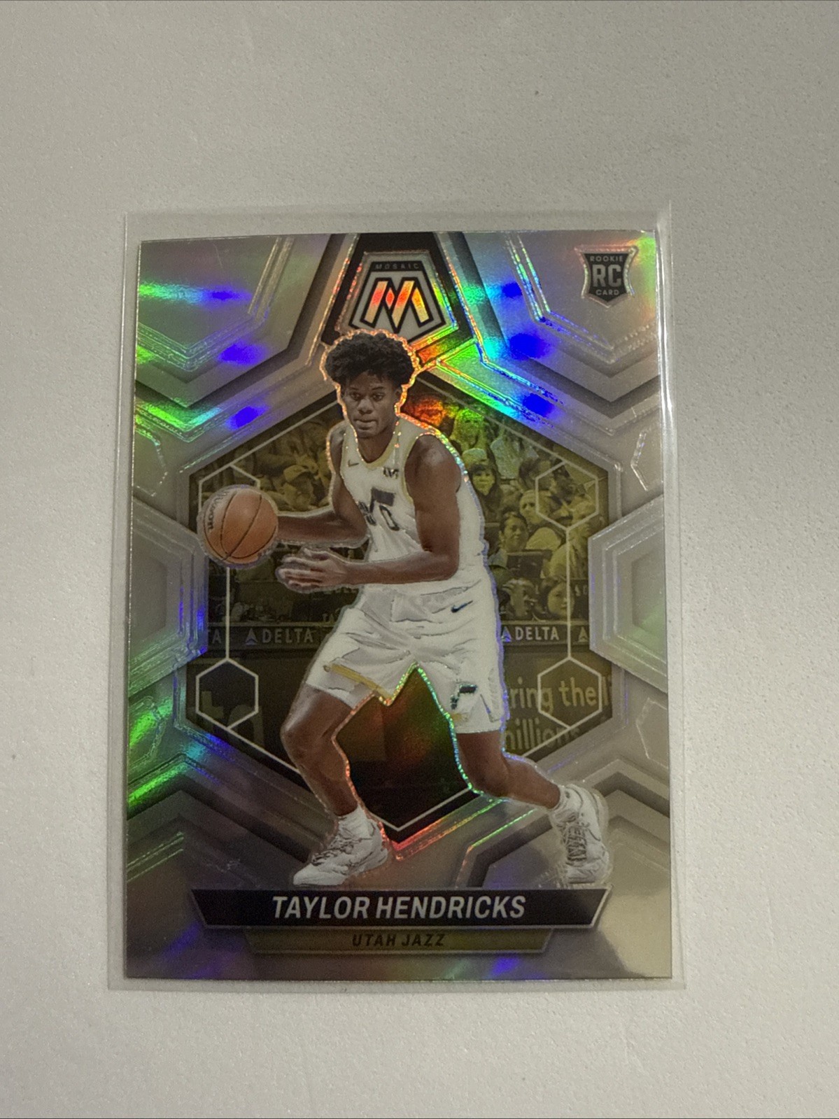 2023-24 Panini Mosaic - Rookies Taylor Hendricks #221 Silver Prizm (RC)