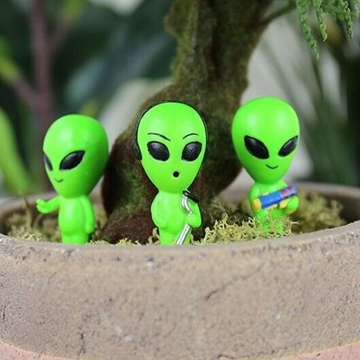 3pk Alien Statues Mini Plant Pot Glow in Dark Garden Planter Decoration  Gift | eBay