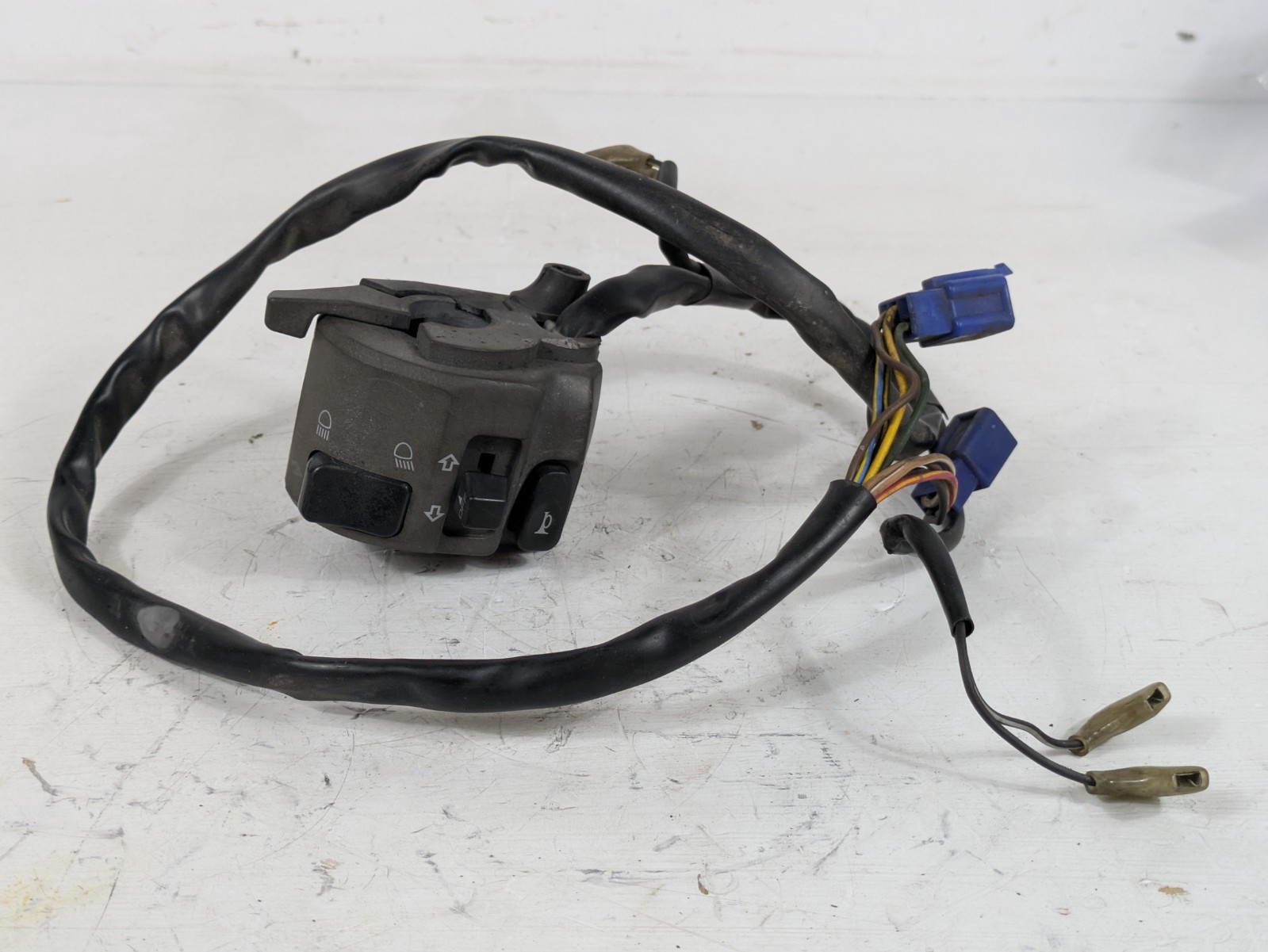 2002 Yamaha YZFR6 YZF R6 Left Hand Controls Turn Signals Horn Switch