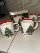 Christmas Tree Mugs, Vintage Himark Set Of 4 Made Japan 1985 EUC. With Box.