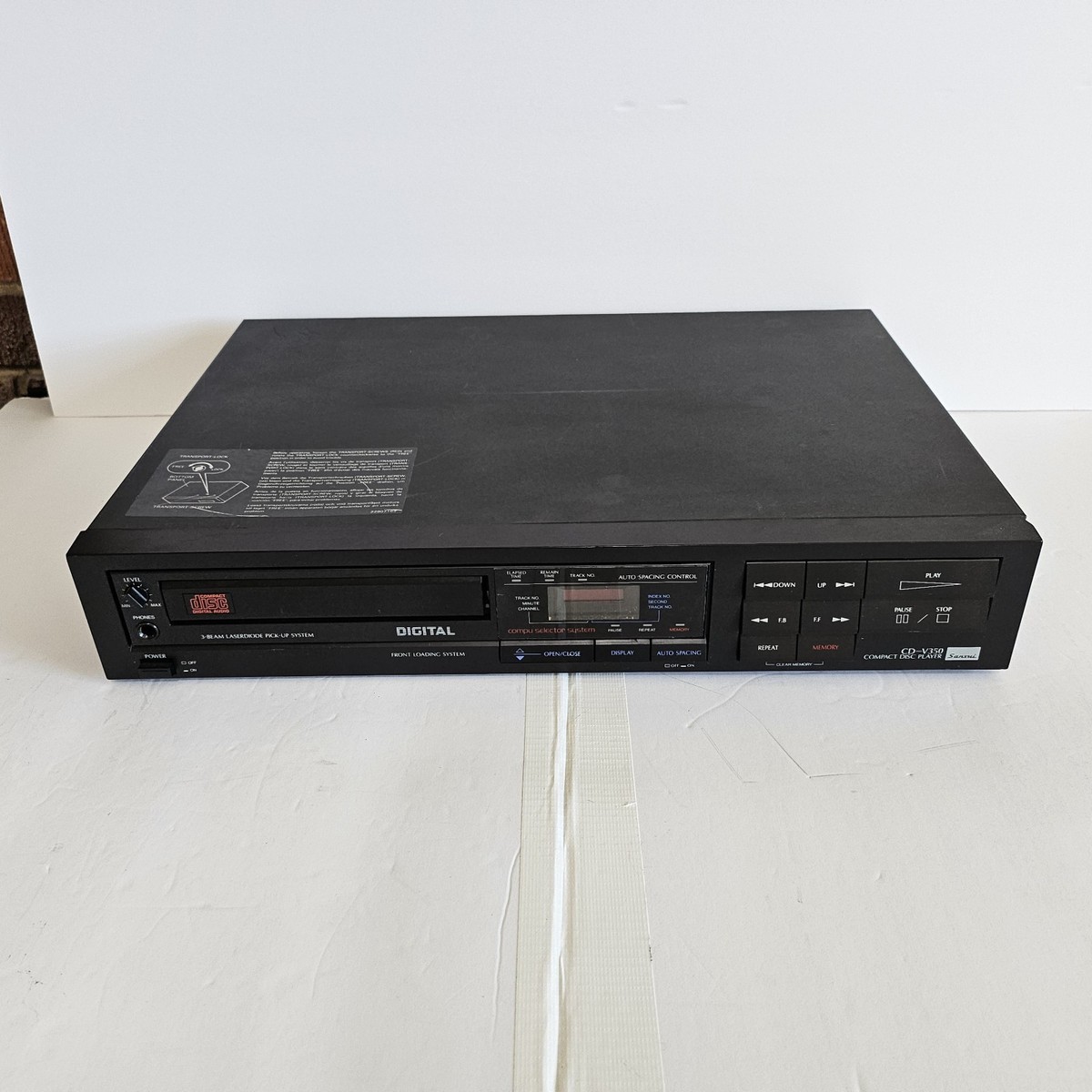 Sansui CD-V350 Vintage CD Player Japan Parts Repair Powers On HiFi