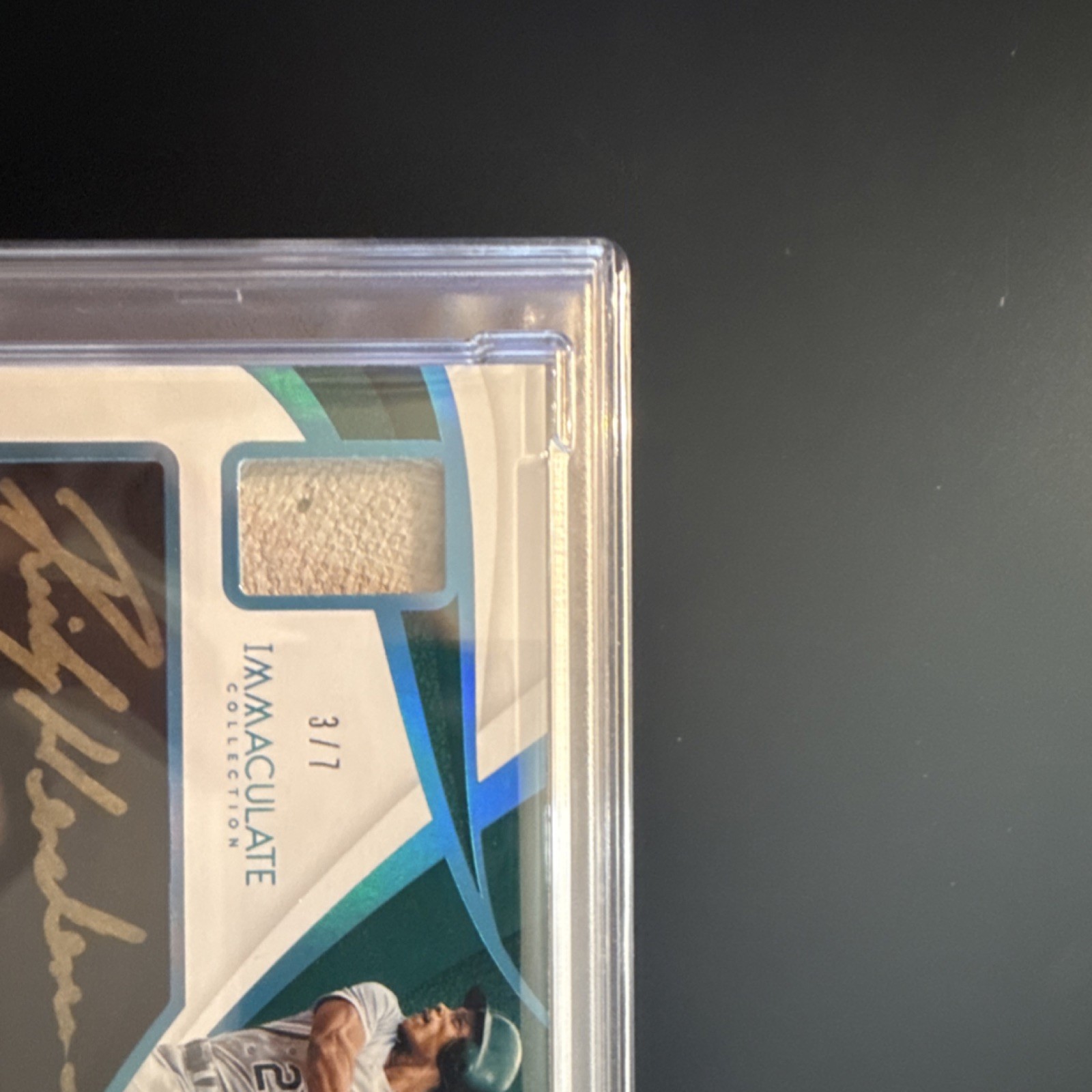Panini Immaculate Clutch Patch Auto Rickey Henderson /7 Athletics PSA game worn  view 2
