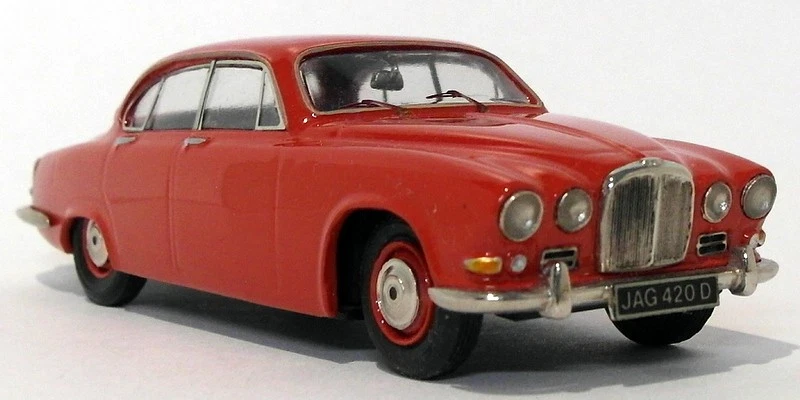 Conquest Models escala 1/43 101 - 1967 Jaguar 420 - rojo Foto 2 de 4