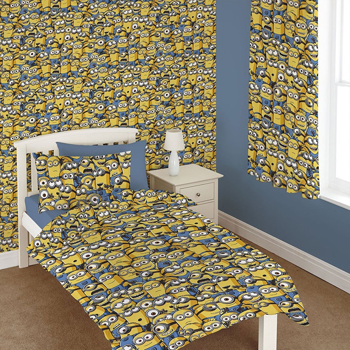 Despicable Me Minion Wallpaper
