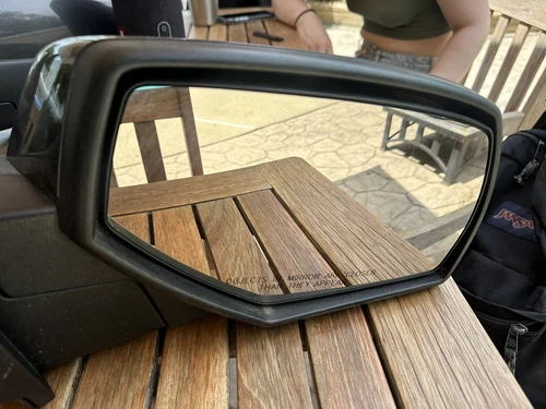 2015  GMC Sierra Truck Right Side Signal Door Mirror OEM