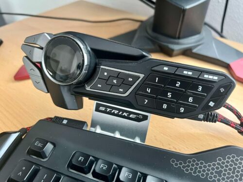 RARE Mad Catz Strike 5 RGB Gaming Keyboard LCD Boxed S.T.R.I.K.E. DEUTSCHES LAYOUT - Bild 4 von 9